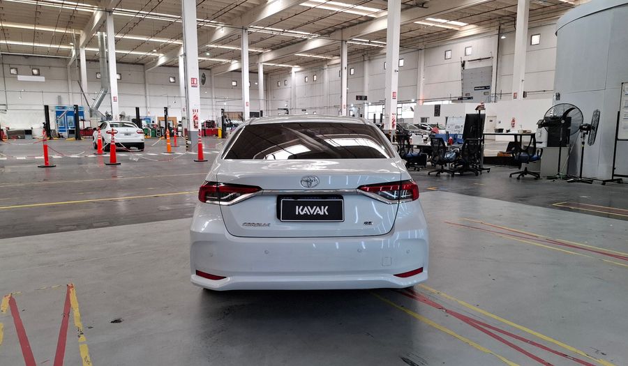 Toyota Corolla 2.0 XLI Sedan 2021