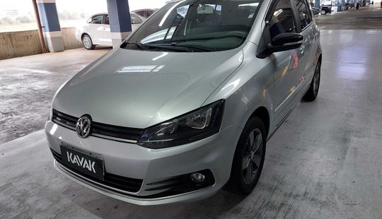 Volkswagen • Fox