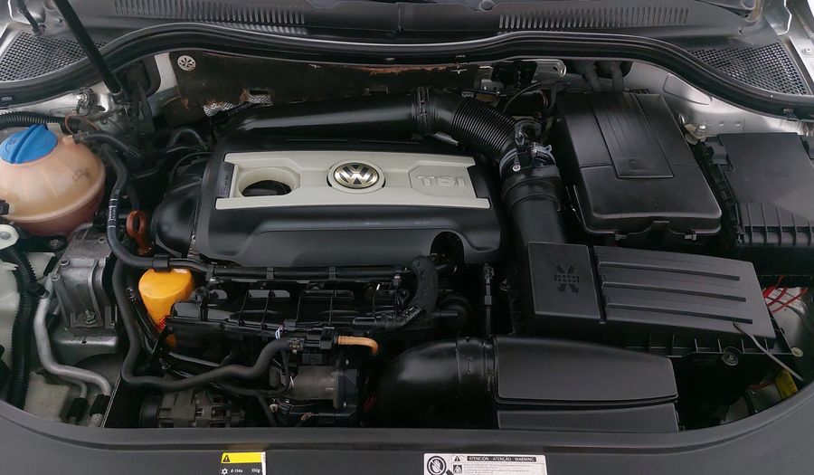 Volkswagen Passat 2.0 TFSI DSG Sedan 2013