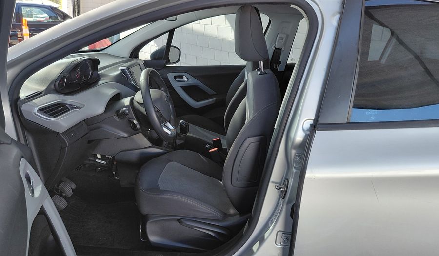 Peugeot 208 1.5 ALLURE Hatchback 2014