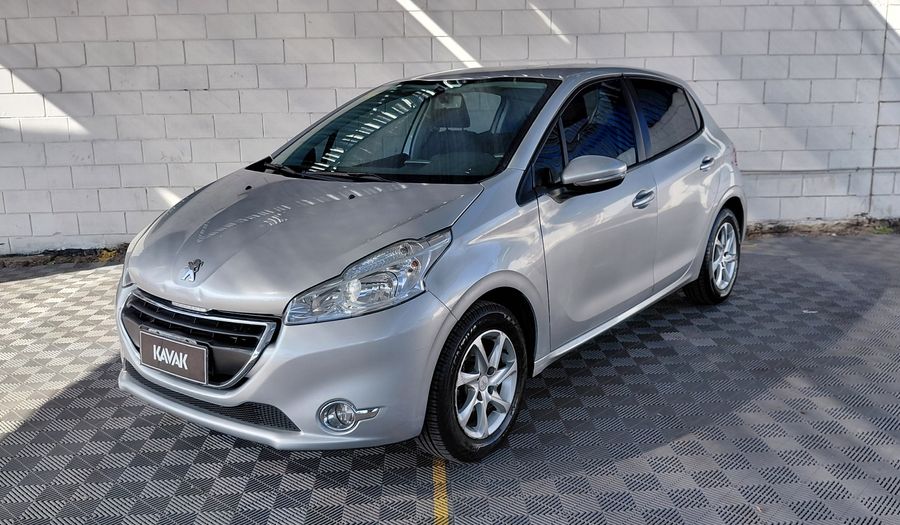 Peugeot 208 1.5 ALLURE Hatchback 2014