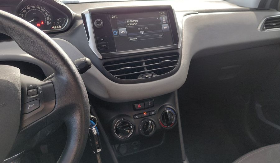 Peugeot 208 1.5 ALLURE Hatchback 2014