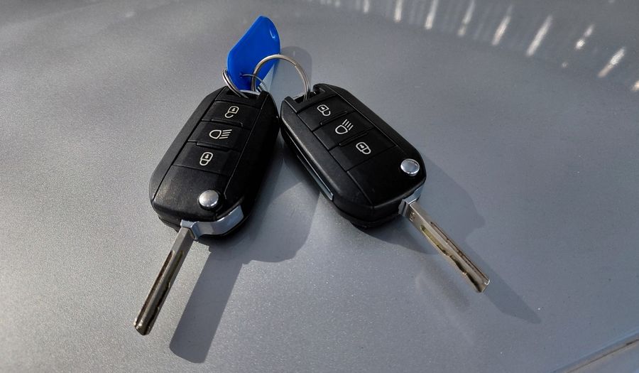 Peugeot 208 1.5 ALLURE Hatchback 2014