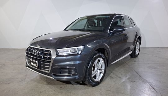Audi • Q5