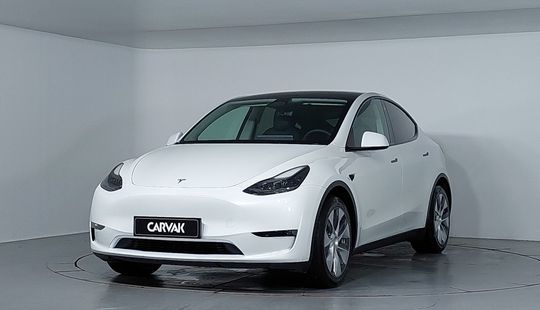 Tesla • Model Y