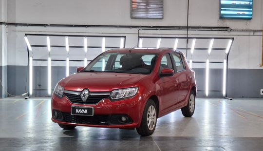 Renault • Sandero
