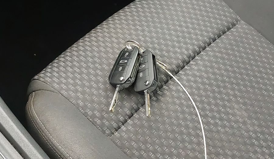 Citroen C4 Lounge ORIGINE TURBO Sedan 2017