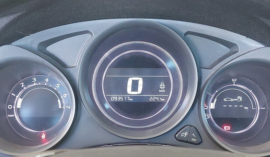 Citroen C4 Lounge ORIGINE TURBO Sedan 2017