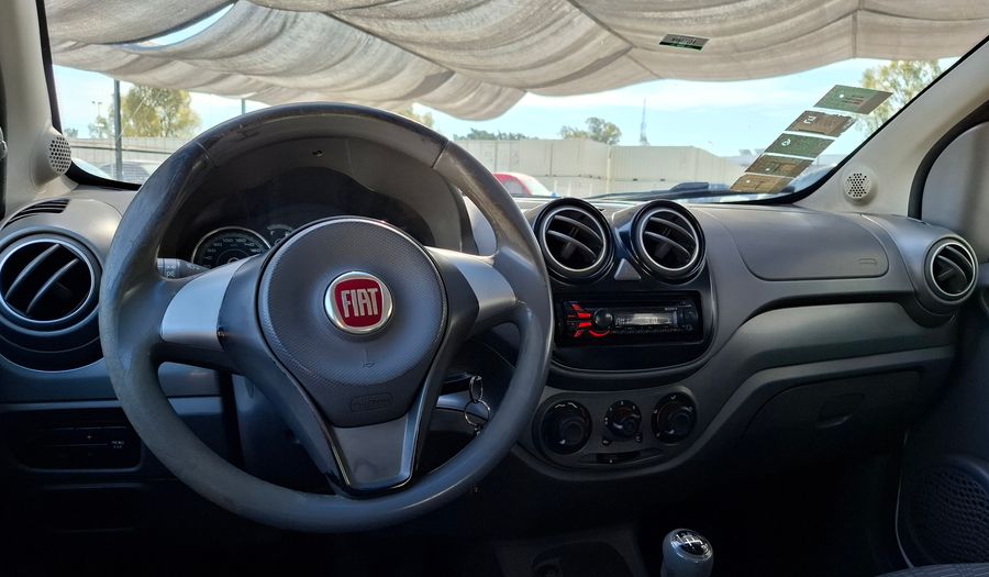 Fiat Palio 1.4 ATTRACTIVE Hatchback 2013