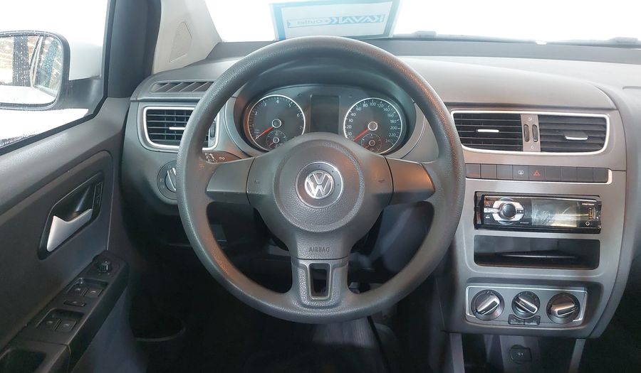 Volkswagen Fox MI Hatchback 2014