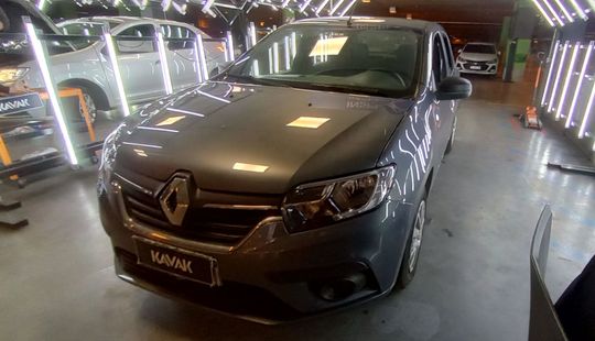 Renault • Logan