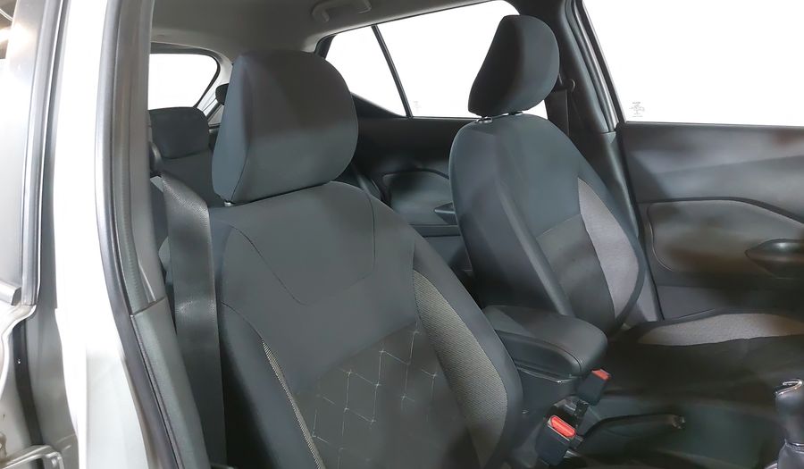 Nissan Kicks 1.6 SENSE LTS T/M A/C Suv 2017