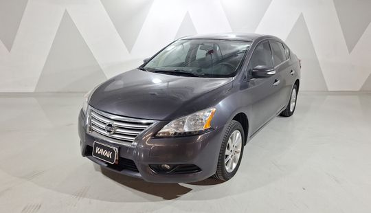 Nissan • Sentra
