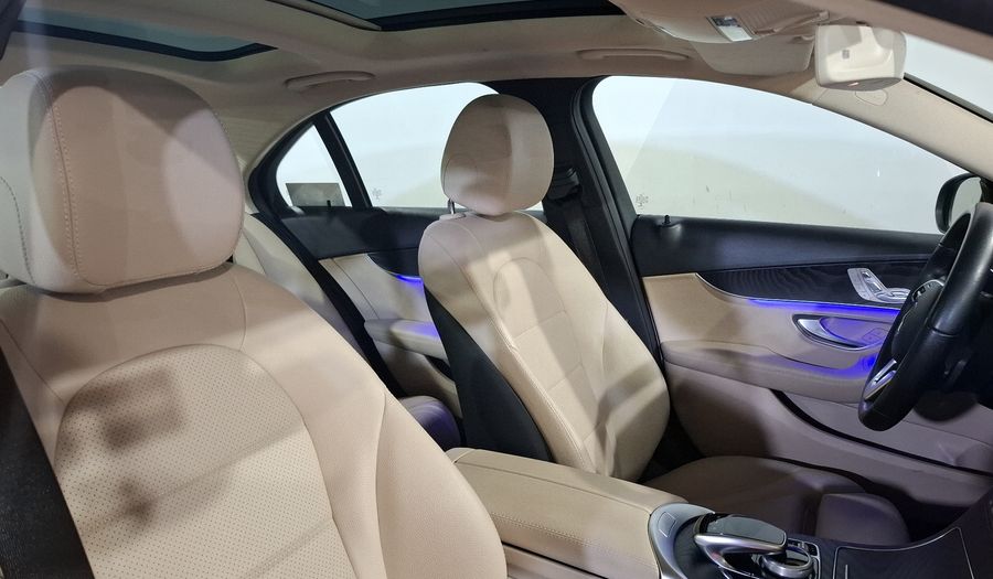 Mercedes Benz Clase C 2.0 200 SPORT AUTO Sedan 2020