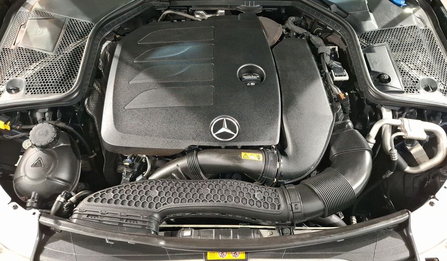 Mercedes Benz Clase C 2.0 200 SPORT AUTO Sedan 2020