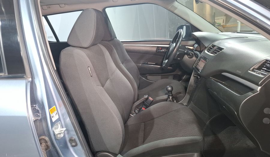 Suzuki Swift 1.4 GLX MT Hatchback 2014