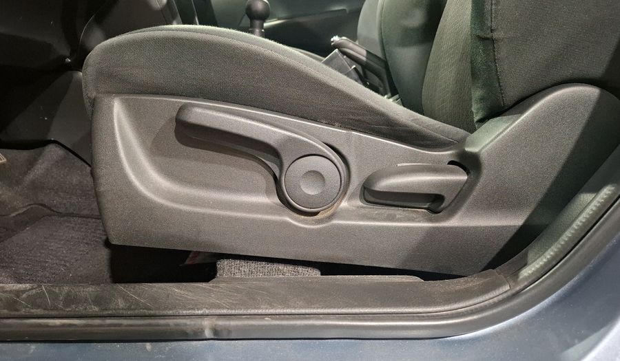 Suzuki Swift 1.4 GLX MT Hatchback 2014