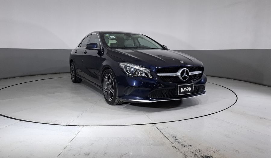 Mercedes Benz Clase Cla 1.6 CLA 200 SPORT DCT Coupe 2019