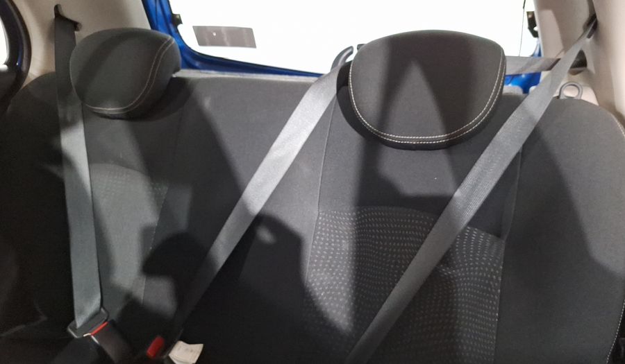 Nissan March 1.6 ADVANCE Hatchback 2021