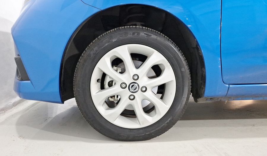 Nissan March 1.6 ADVANCE Hatchback 2021