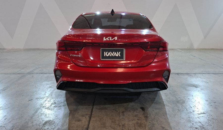 Kia Forte 2.0 L IVT Sedan 2022