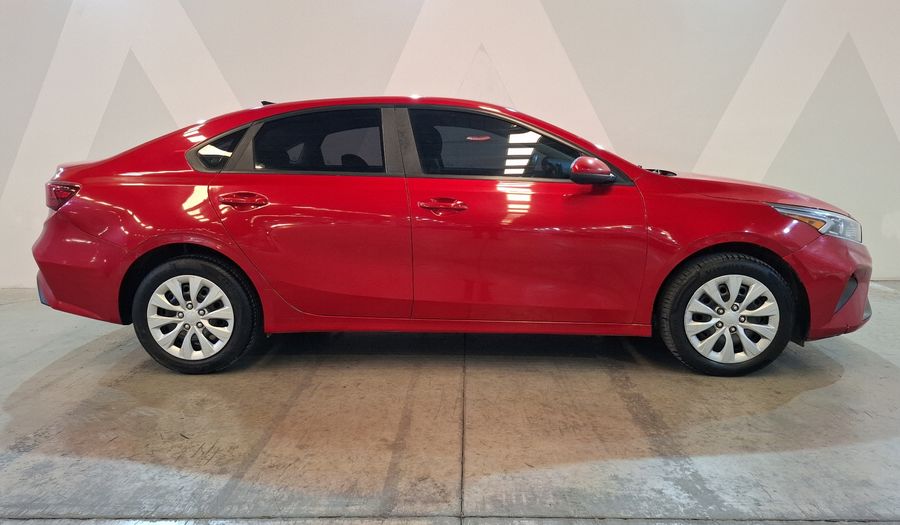 Kia Forte 2.0 L IVT Sedan 2022