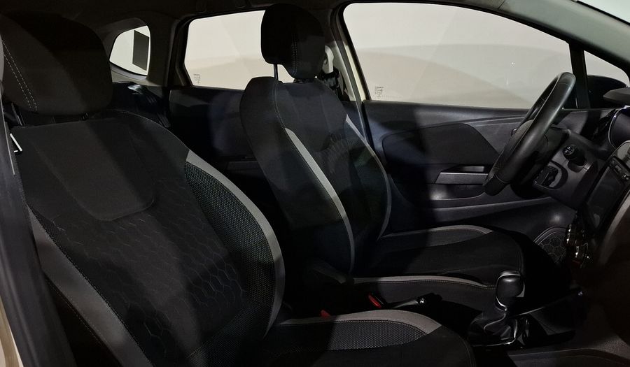 Renault Captur 2.0 INTENS DEH AUTO Hatchback 2019