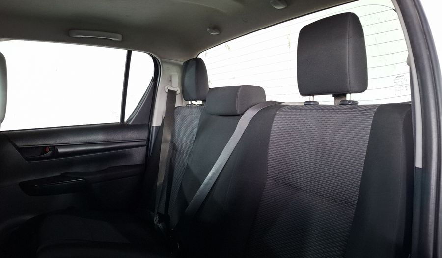 Toyota Hilux 2.7 SR DOBLE CABINA Pickup 2023