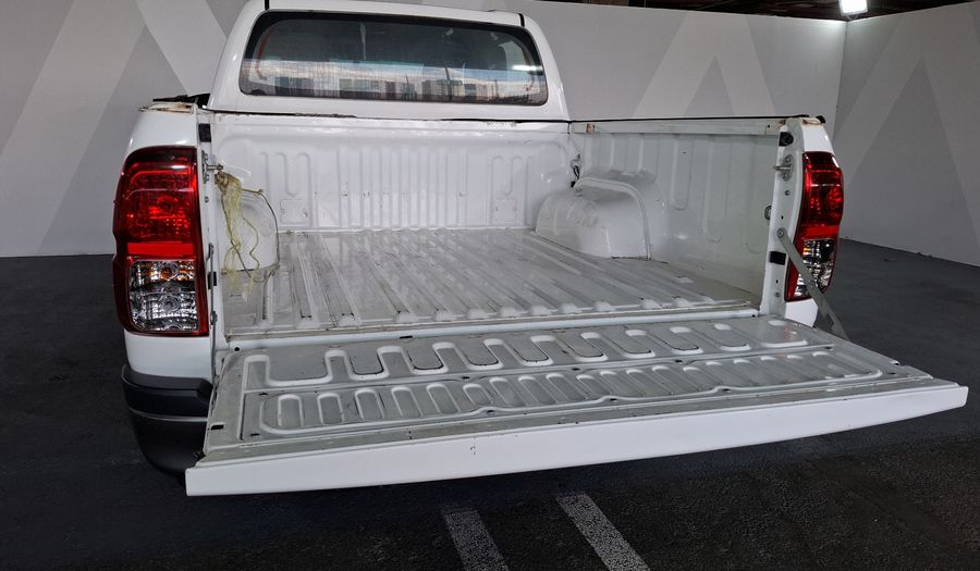 Toyota Hilux 2.7 SR DOBLE CABINA Pickup 2023