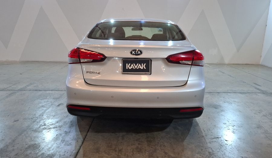 Kia Forte 2.0 EX AUTO Sedan 2018