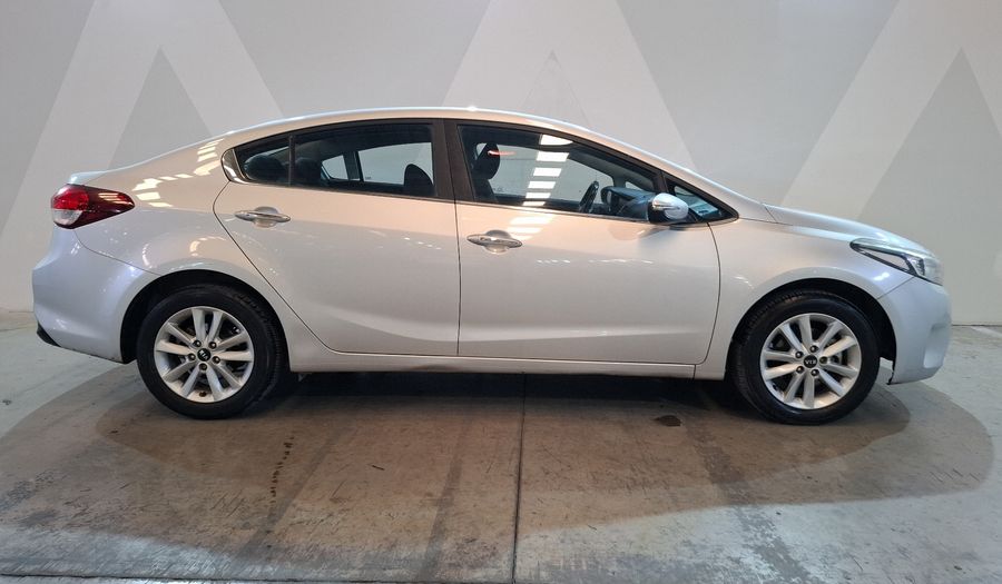 Kia Forte 2.0 EX AUTO Sedan 2018