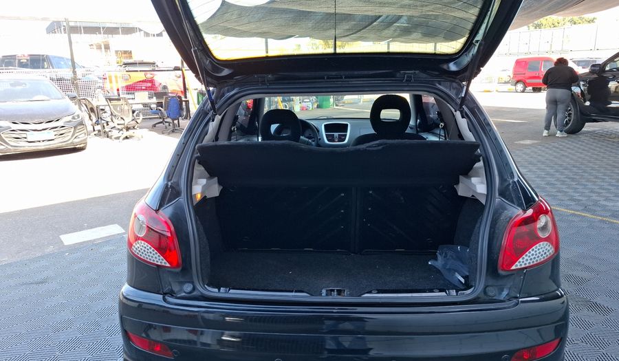 Peugeot 207 1.6 FELINE COMPACT Hatchback 2013