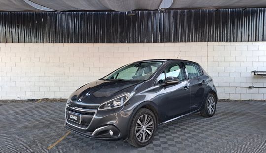 Peugeot • 208
