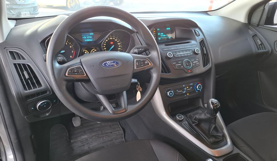 Ford Focus Iii 1.6 S Sedan 2016