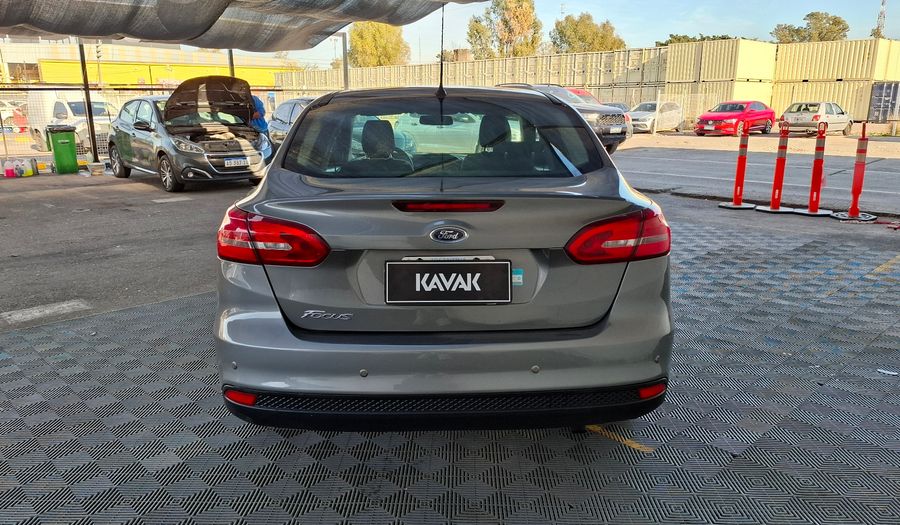 Ford Focus Iii 1.6 S Sedan 2016