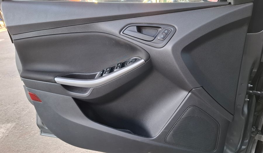Ford Focus Iii 1.6 S Sedan 2016