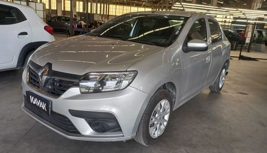 Renault • Logan