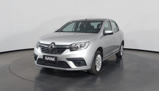Renault • Logan