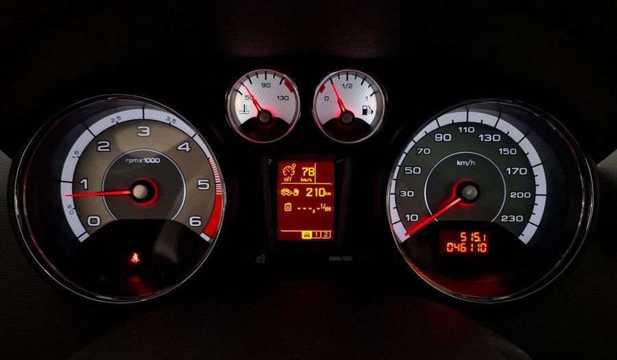 Peugeot 308 1.6 HDI ALLURE AM20 Hatchback 2020