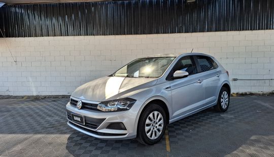 Volkswagen • Polo