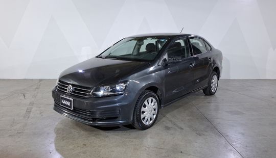 Volkswagen • Vento