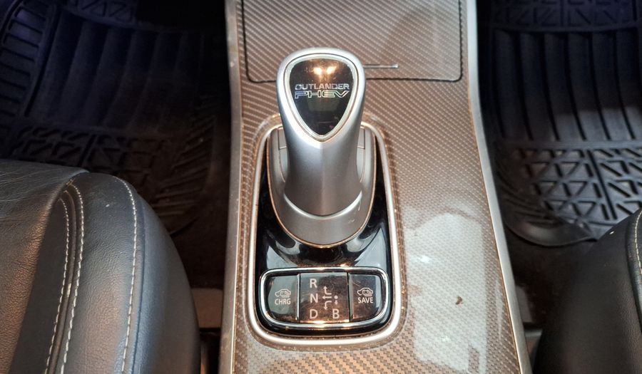 Mitsubishi Outlander 2.0 PHEV LIMITED AUTO 4WD Suv 2019