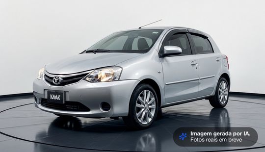 Toyota • Etios