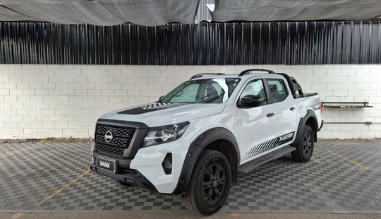 Nissan • Frontier