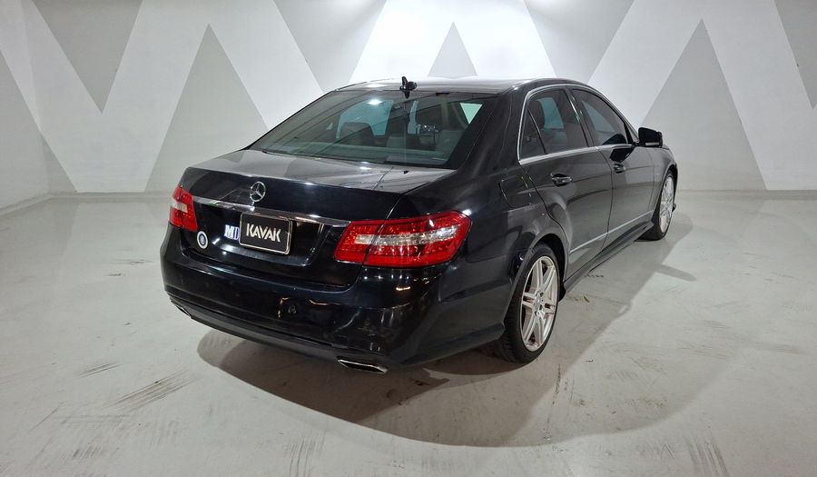 Mercedes Benz Clase E 3.5 350 CGI AVANTGARDE AT Sedan 2012