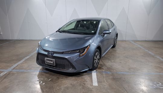 Toyota • Corolla