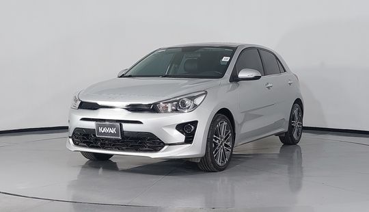 Kia • Rio