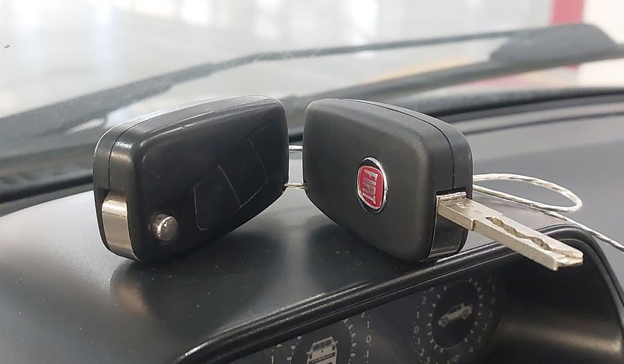 Fiat Strada ADV.EXT. LOCKER DUAL. FLEX CD Pickup 2016