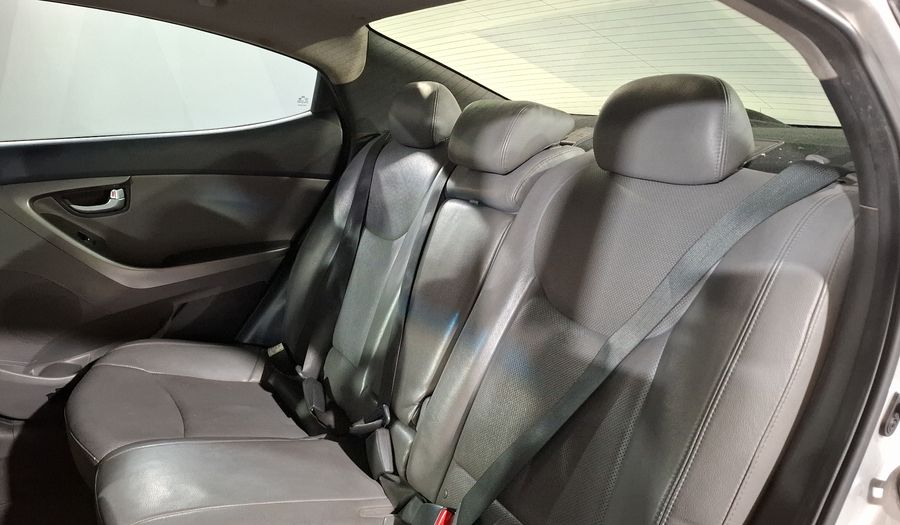 Hyundai Elantra 1.8 LIMITED TECH AT Sedan 2015