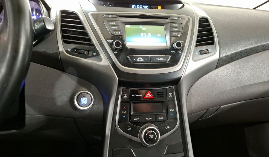 Hyundai Elantra 1.8 LIMITED TECH AT Sedan 2015